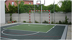 Eigenen Basketball Court fr Hof und Garten mit Bodenbelag kaufen