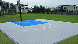 Multisport-Anlage mit Basketball-Court kaufen