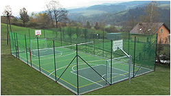 Basketballplatz bzw. Basketball Court mit Sportbodenbelag kaufen