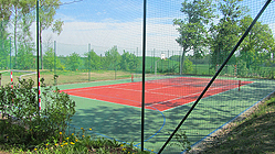 Tennisplatz / Tenniscourt mit Bodenbelag kaufen