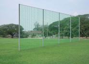Standpfosten fr Ballfangzaun - 6m hoch 