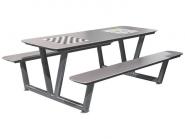 Outdoor Picknick Tisch mit Schachbrett 